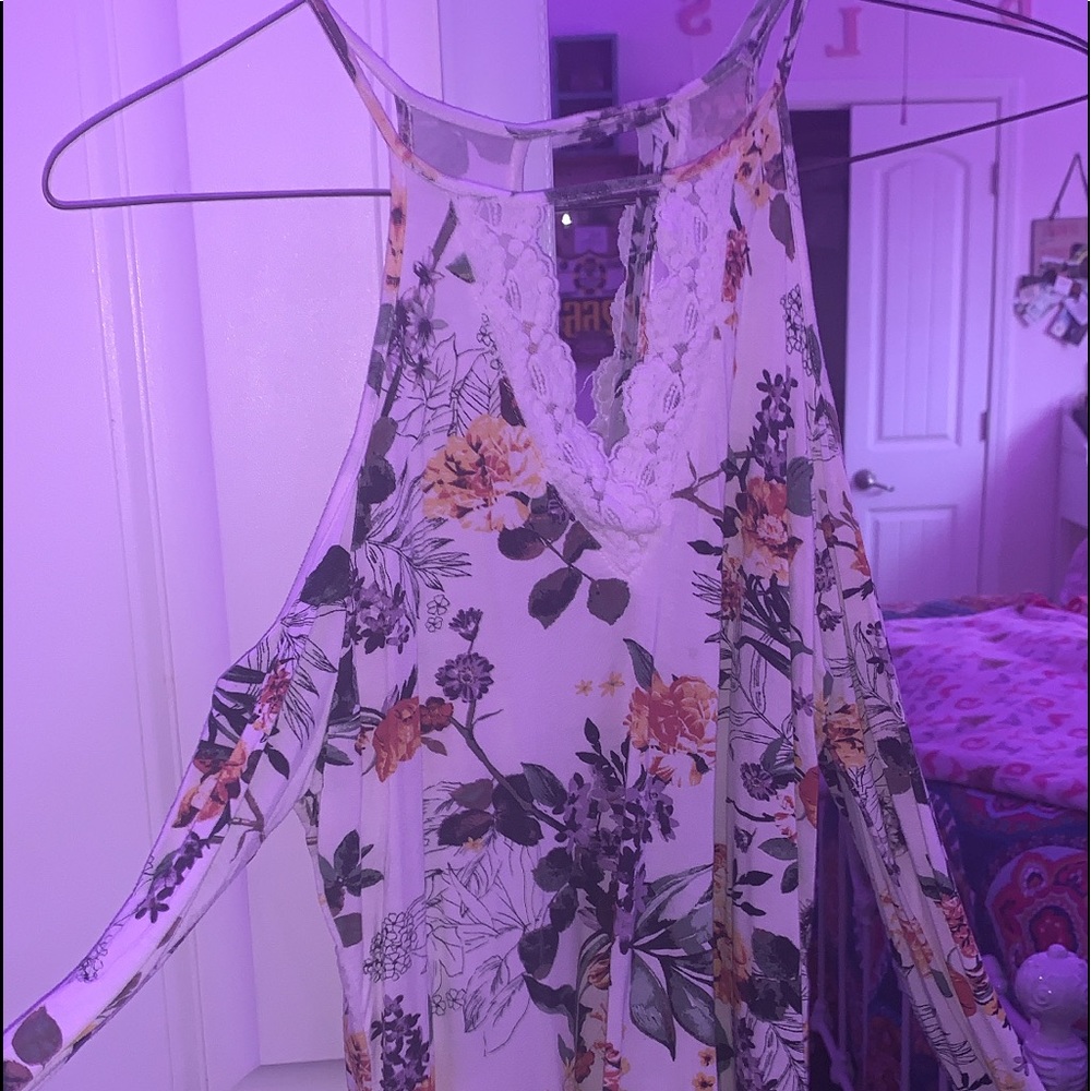 Buckle bold shoulder shirt! Size S